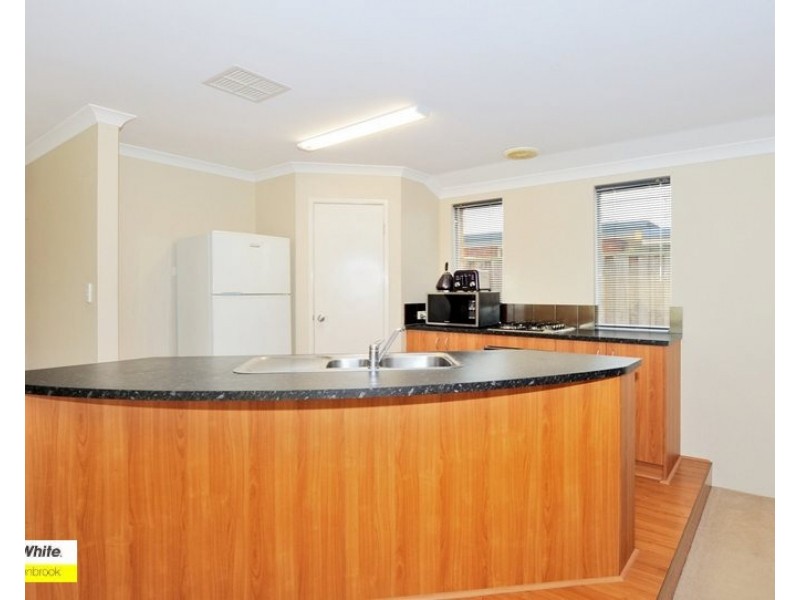 2 Sharman Vista, Ellenbrook WA 6069