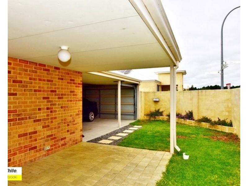 2 Sharman Vista, Ellenbrook WA 6069