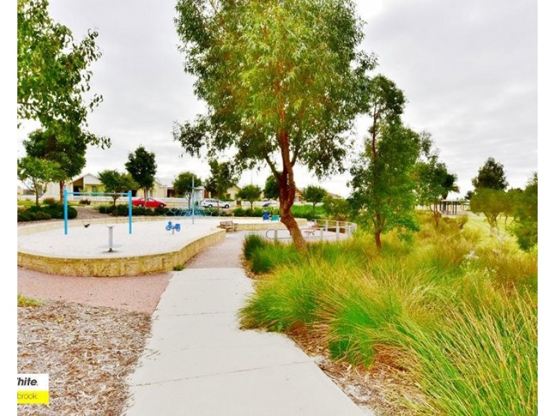 2 Sharman Vista, Ellenbrook WA 6069