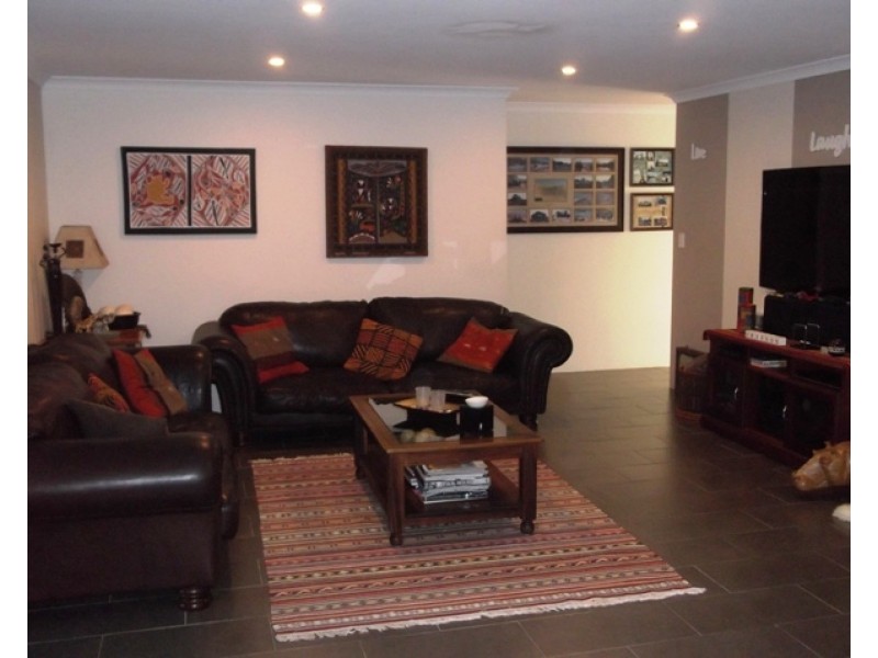 10 Turnberry Way, The Vines WA 6069