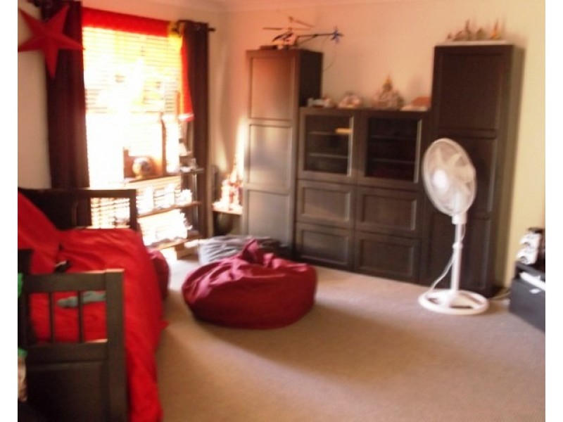 10 Turnberry Way, The Vines WA 6069