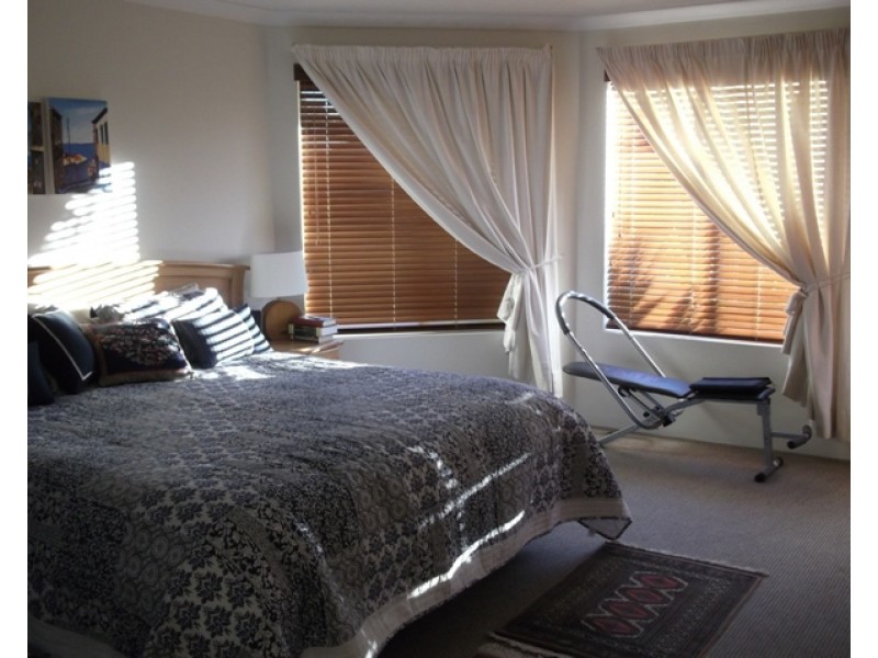 10 Turnberry Way, The Vines WA 6069