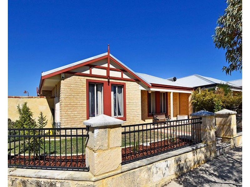 10 Longton Way, Ellenbrook WA 6069