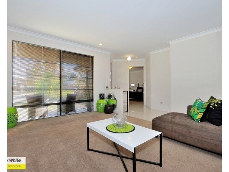 335 Millhouse Road, Aveley WA 6069