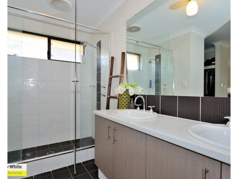 335 Millhouse Road, Aveley WA 6069