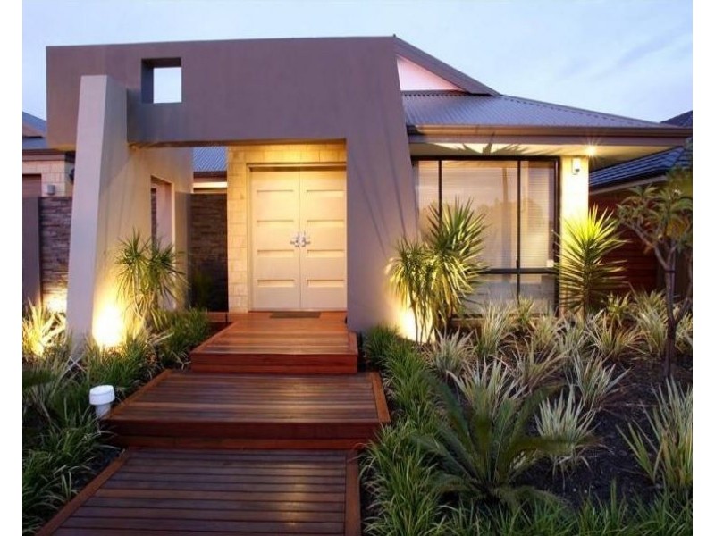21 Dulegal Way, Aveley WA 6069