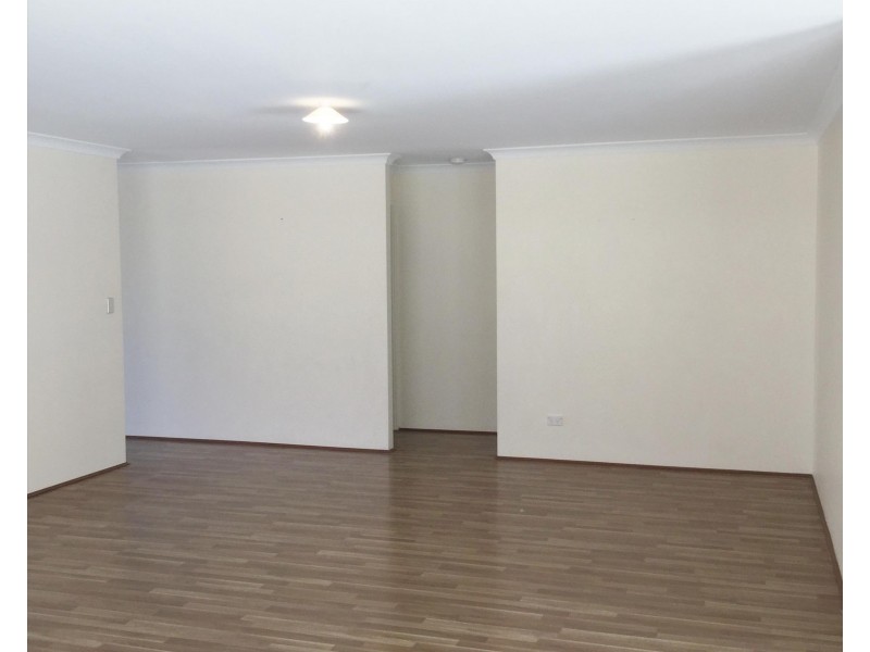 12 Dimora Way, Ellenbrook WA 6069