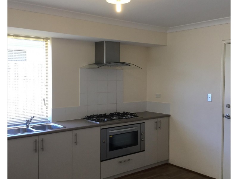 12 Dimora Way, Ellenbrook WA 6069