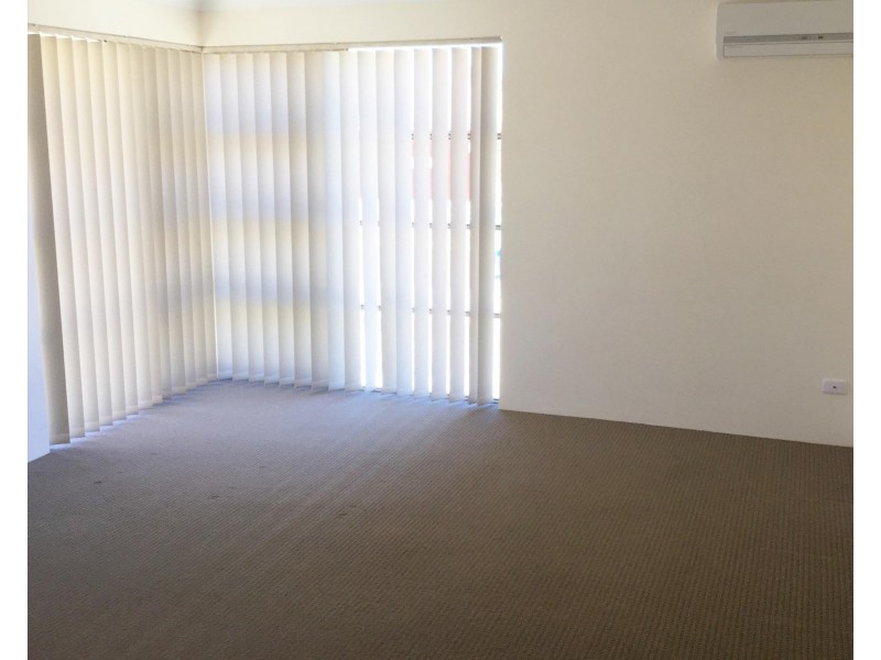 12 Dimora Way, Ellenbrook WA 6069