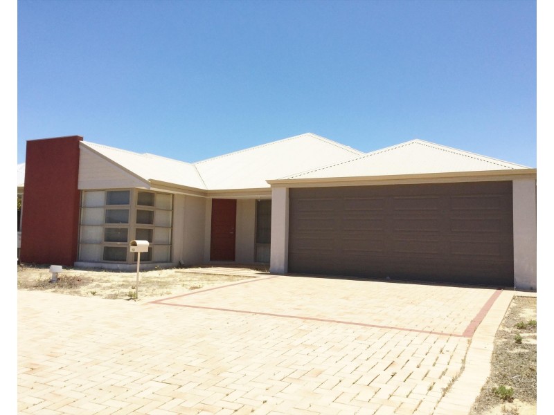 12 Dimora Way, Ellenbrook WA 6069