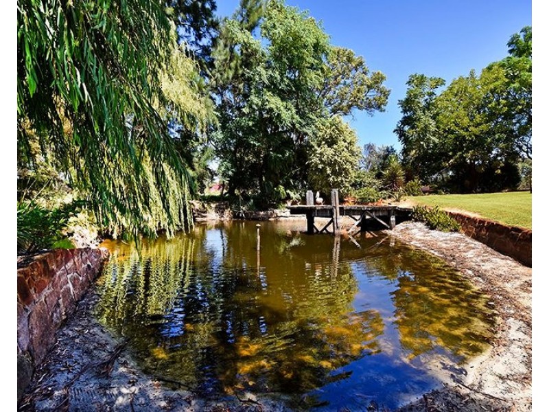 137 Park Street, Henley Brook WA 6055