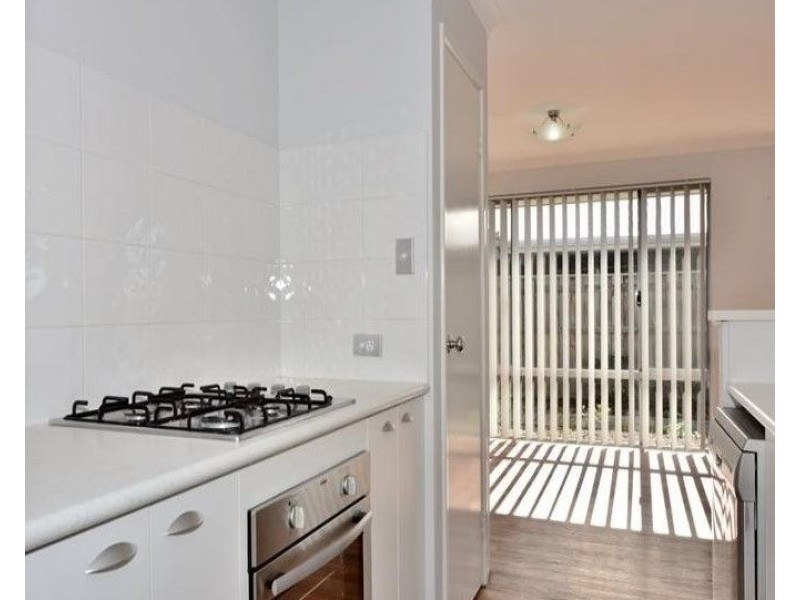 21 Brixton Close, Ellenbrook WA 6069