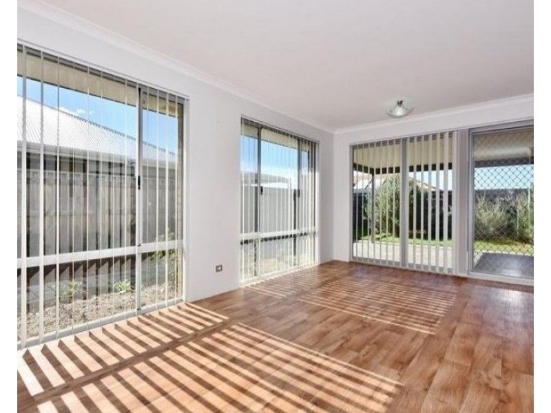 21 Brixton Close, Ellenbrook WA 6069