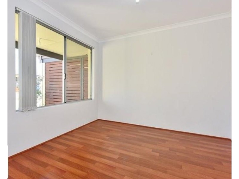 21 Brixton Close, Ellenbrook WA 6069