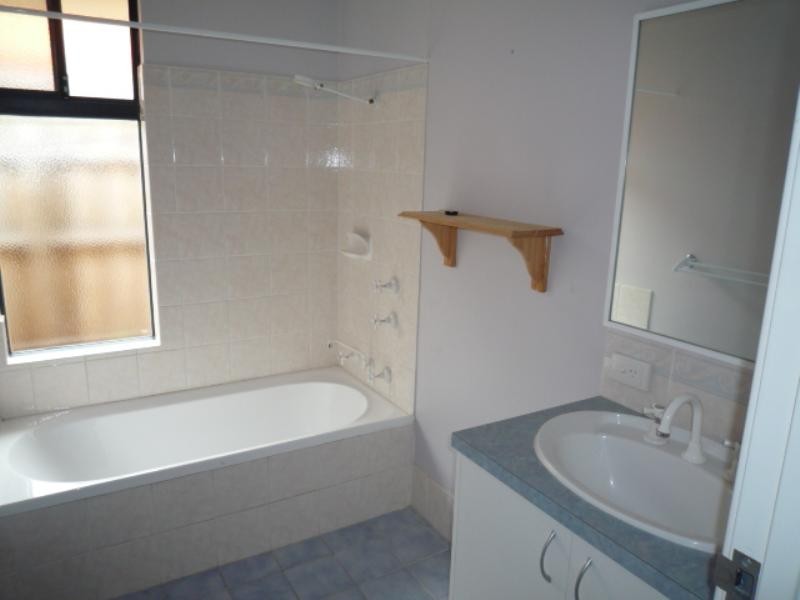 11 Baskir Way, Henley Brook WA 6055