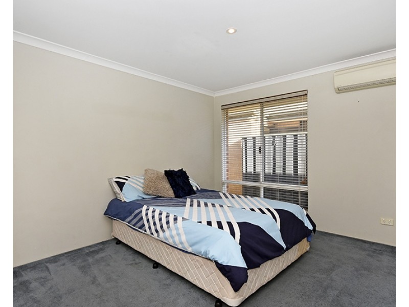 17 Maneroo Way, Ellenbrook WA 6069