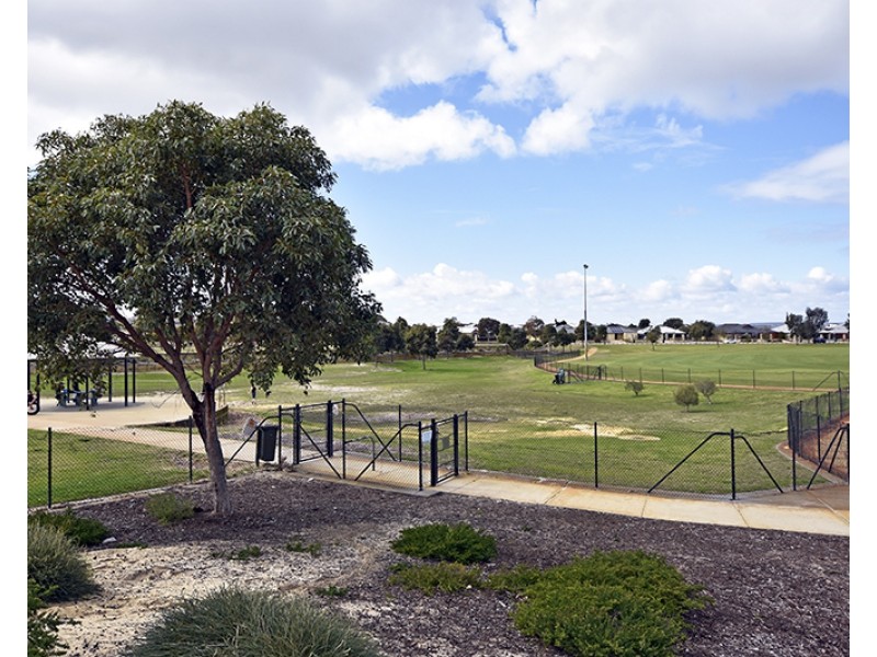17 Maneroo Way, Ellenbrook WA 6069