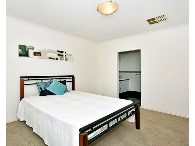 140 Ponte Vecchio Boulevard, Ellenbrook WA 6069
