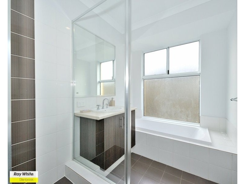 37 Bellazario Promenade, Aveley WA 6069