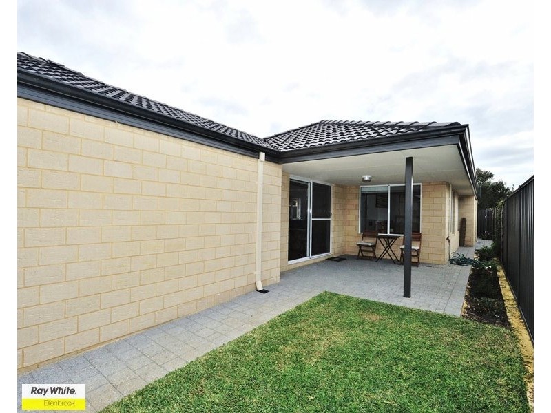 37 Bellazario Promenade, Aveley WA 6069