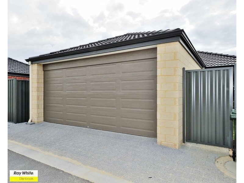 37 Bellazario Promenade, Aveley WA 6069