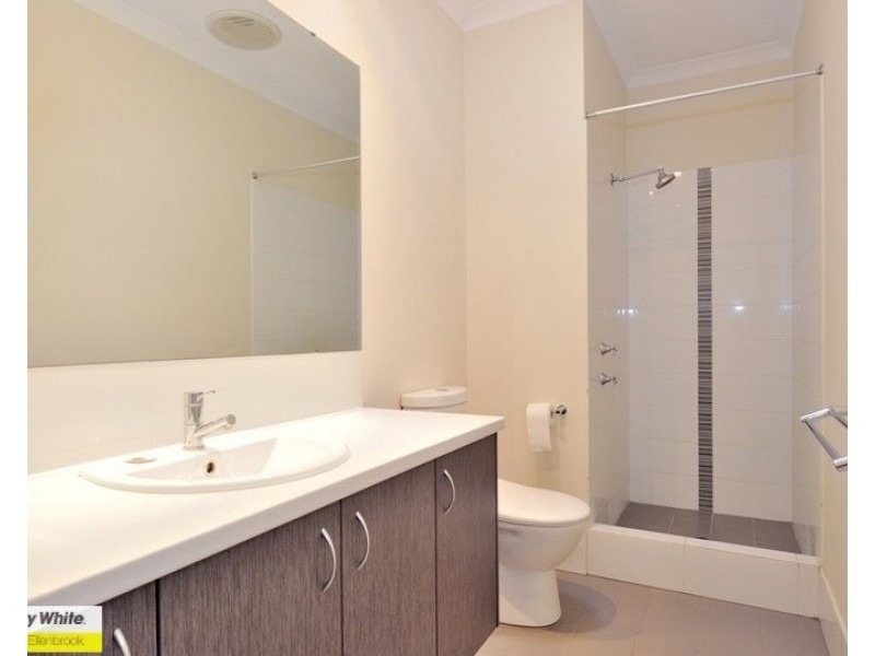 69 Stanbury Crescent, Ellenbrook WA 6069