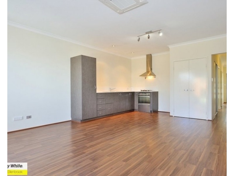69 Stanbury Crescent, Ellenbrook WA 6069