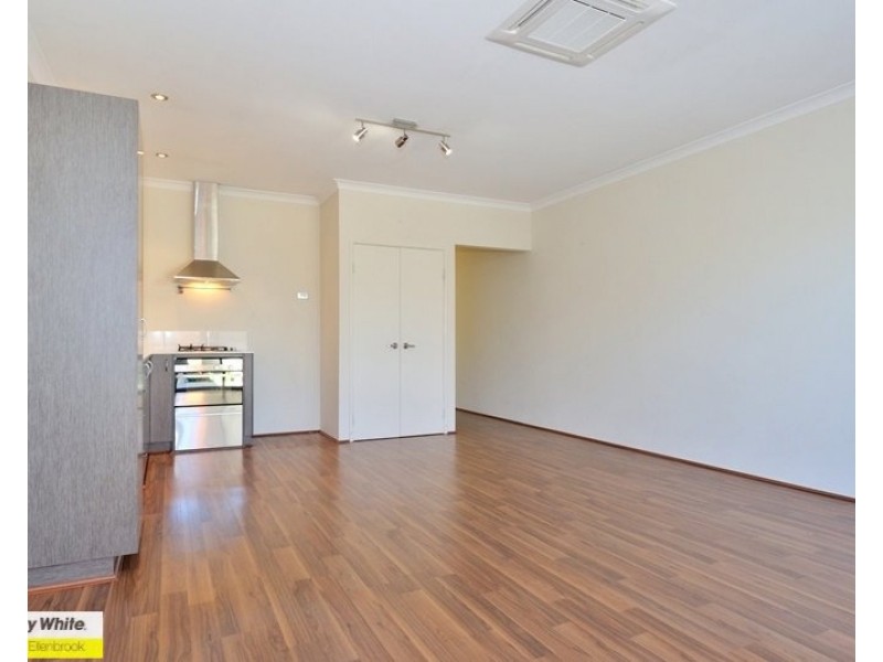 69 Stanbury Crescent, Ellenbrook WA 6069
