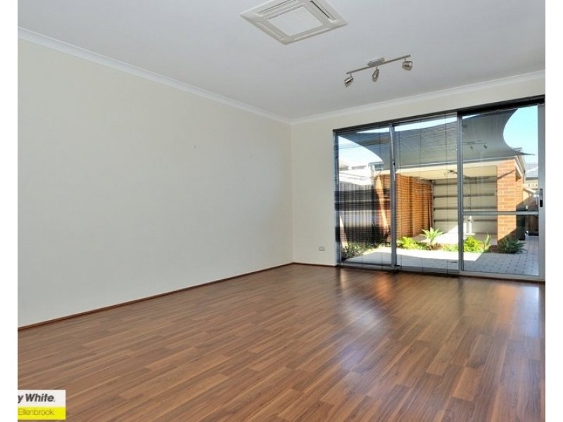 69 Stanbury Crescent, Ellenbrook WA 6069