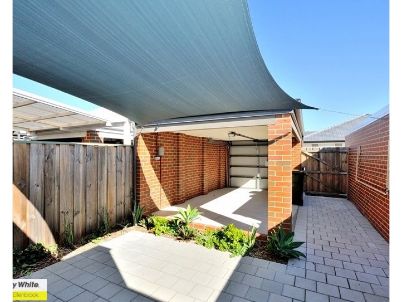 69 Stanbury Crescent, Ellenbrook WA 6069