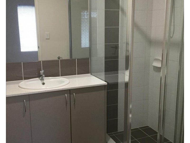 129 Grassdale Parkway, Ellenbrook WA 6069