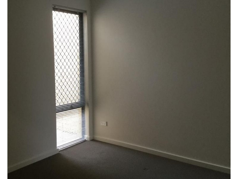 129 Grassdale Parkway, Ellenbrook WA 6069