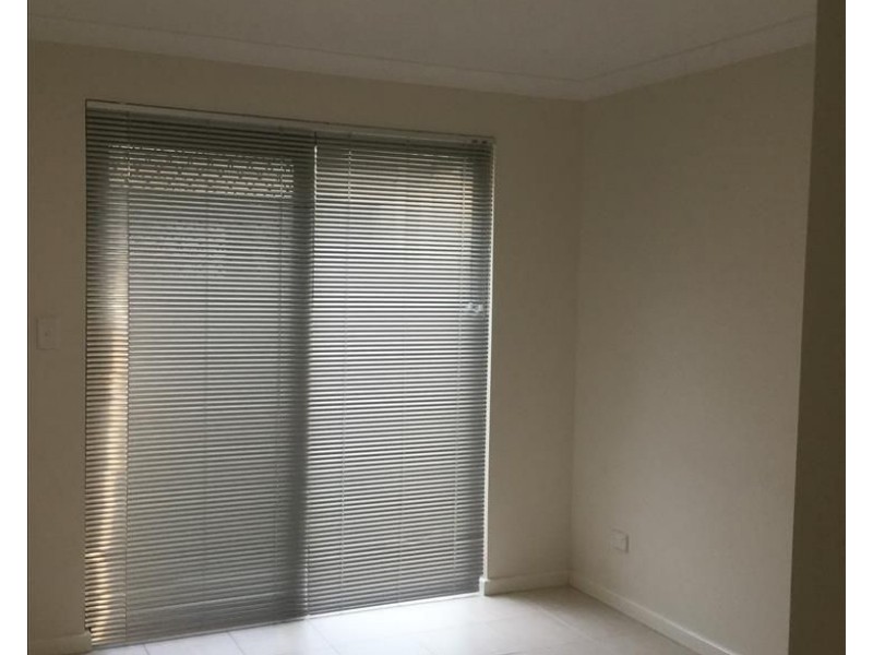 129 Grassdale Parkway, Ellenbrook WA 6069