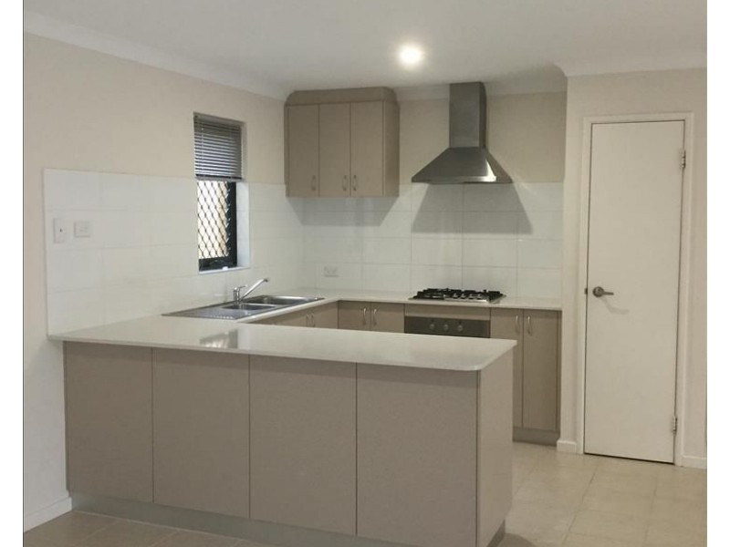 129 Grassdale Parkway, Ellenbrook WA 6069