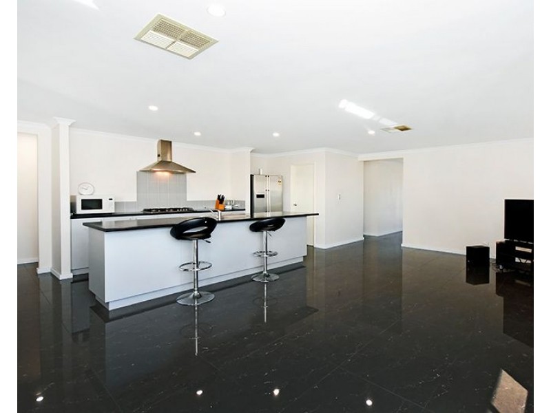 3 Athena Street, Aveley WA 6069