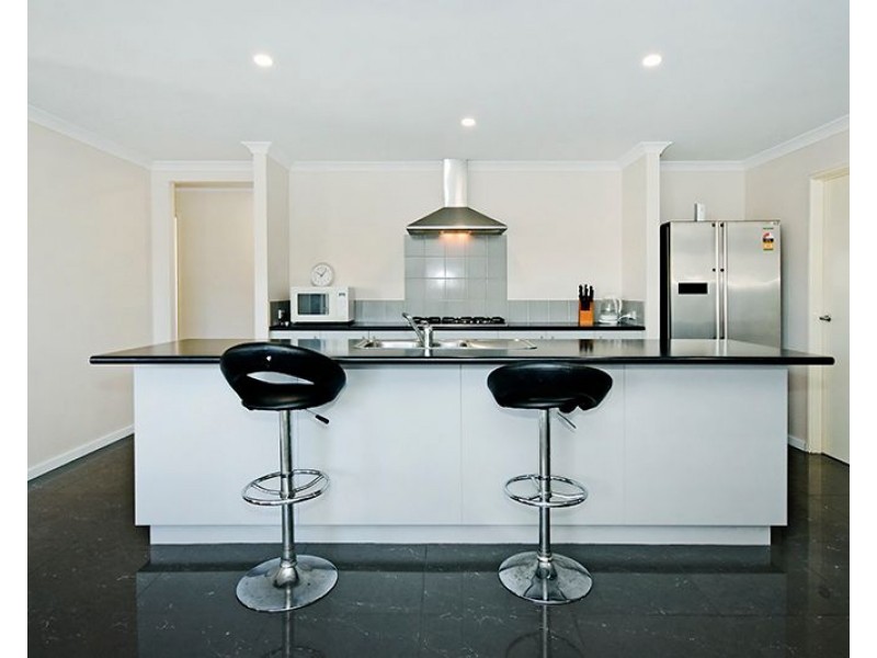 3 Athena Street, Aveley WA 6069