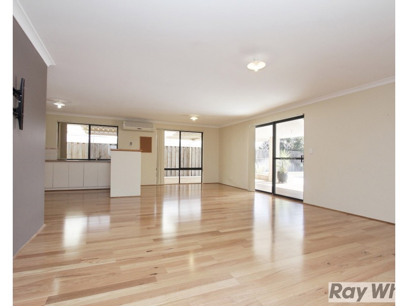 54 Delmage Circle, Ellenbrook WA 6069