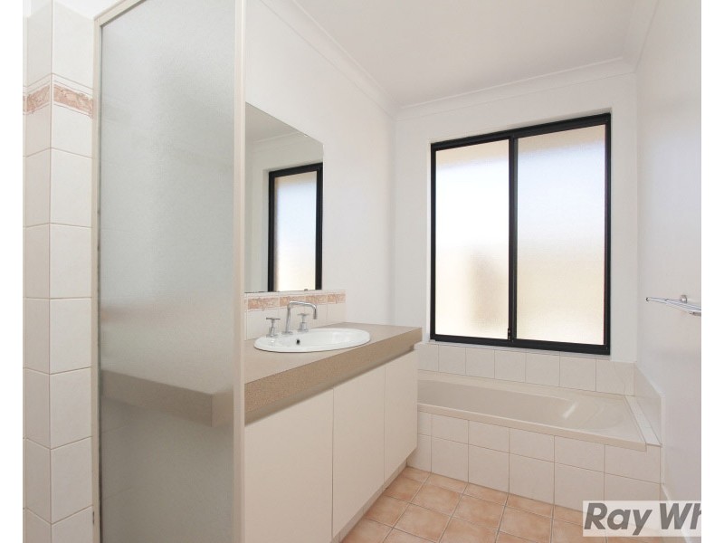 54 Delmage Circle, Ellenbrook WA 6069