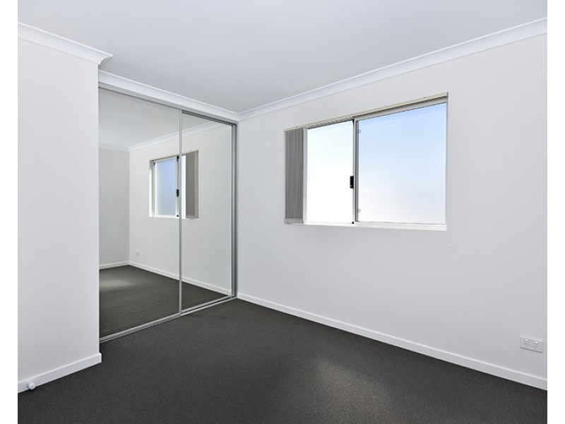 65 Mayfield Drive, Ellenbrook WA 6069