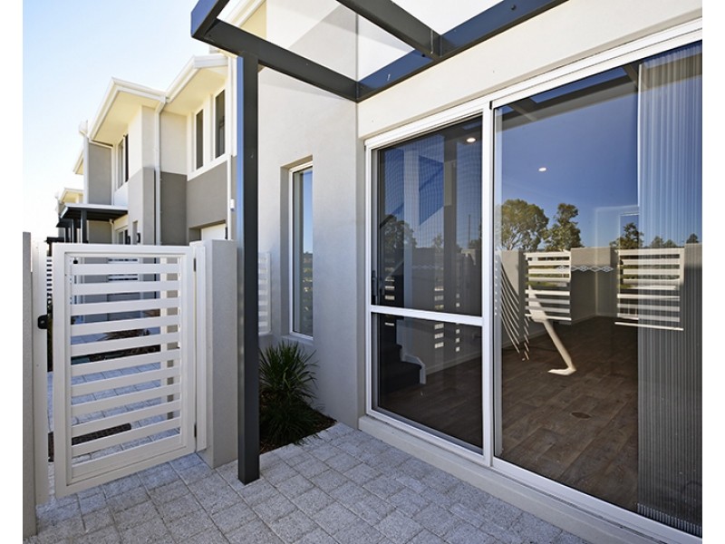 65 Mayfield Drive, Ellenbrook WA 6069