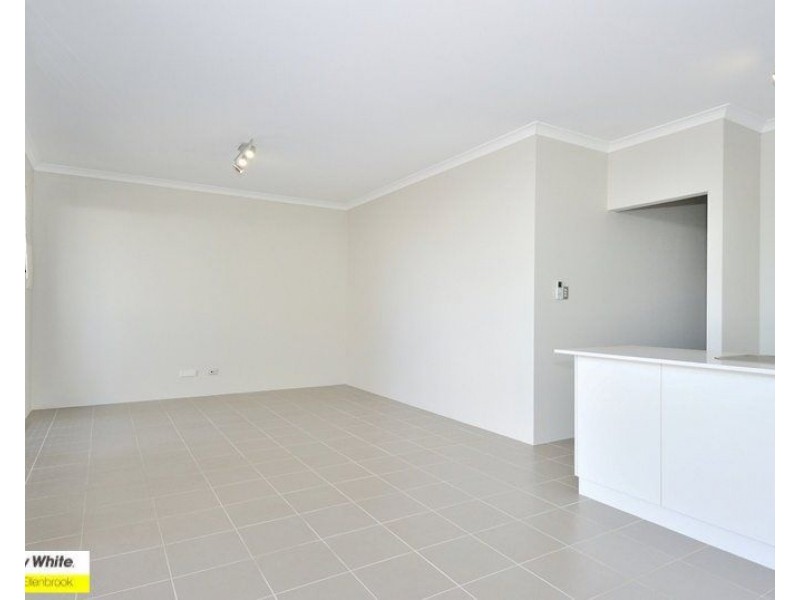 19 Interlaken Loop, Ellenbrook WA 6069