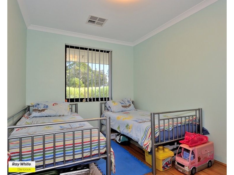 27 Stanbury Crescent, Ellenbrook WA 6069
