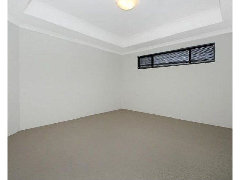 2 Atoll End, Aveley WA 6069