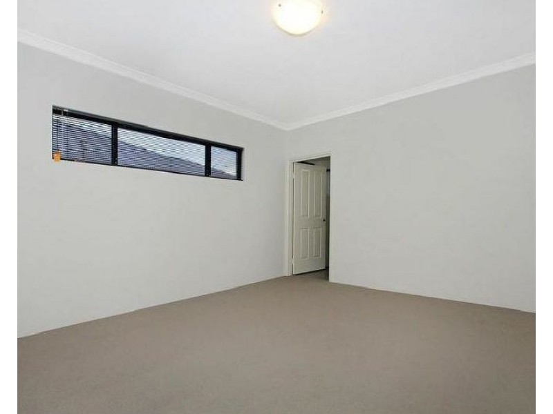 2 Atoll End, Aveley WA 6069