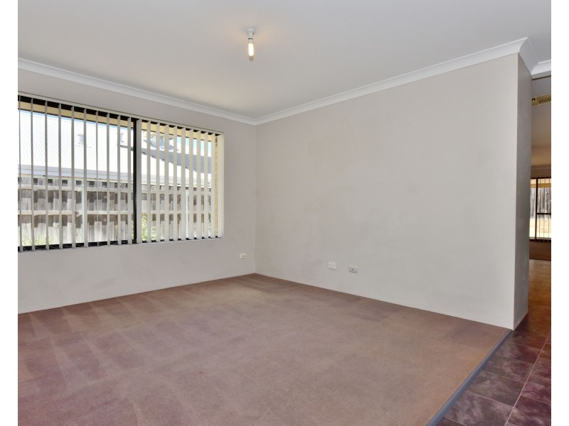 10 Fleetwood Link, Ellenbrook WA 6069