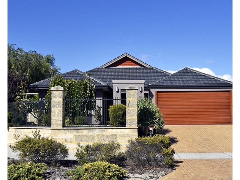 16 Westgrove Drive, Ellenbrook WA 6069