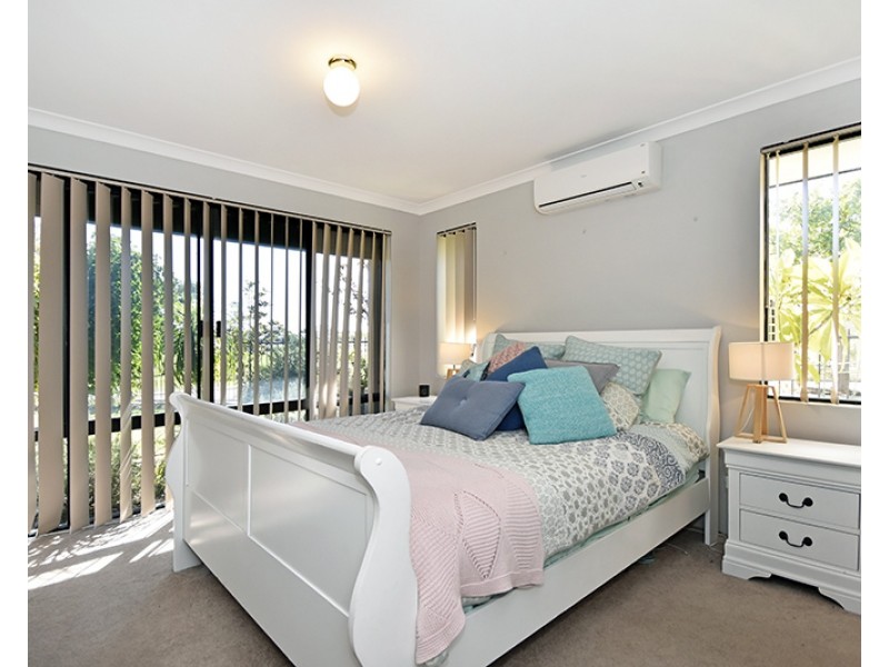 16 Westgrove Drive, Ellenbrook WA 6069