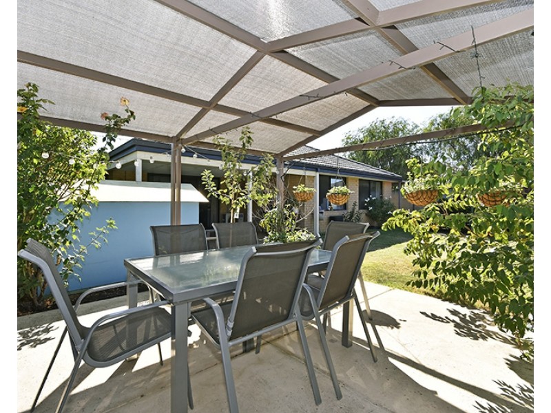16 Westgrove Drive, Ellenbrook WA 6069