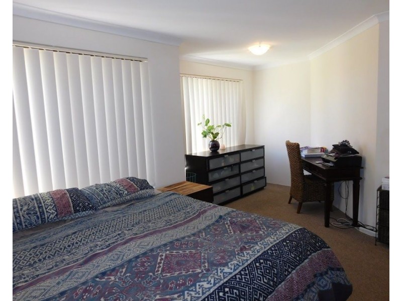 1 Portofino Turn, Ellenbrook WA 6069