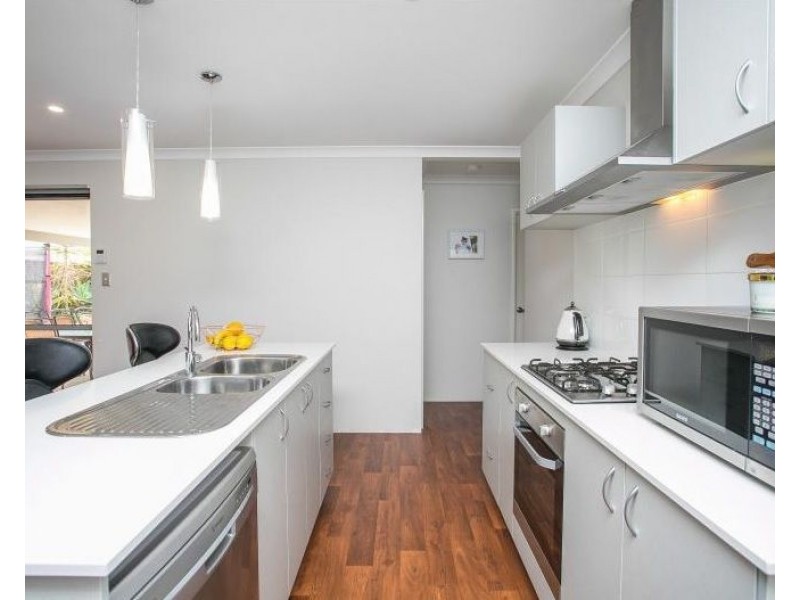 37 Kersley Avenue, Ellenbrook WA 6069